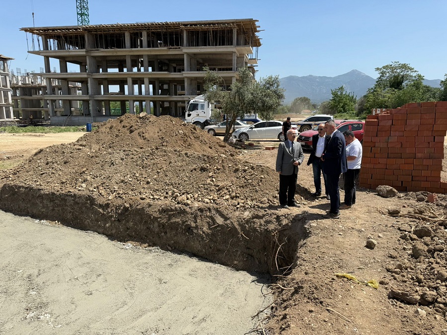  İlçemiz Merkezine Hayırsever İşbirliği ile Cami İnşaatına Başlandı… 08.05.2025